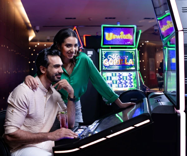 SLOTS